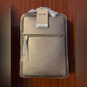 NWT Kaya 15 inch Laptop Backpack in Gold